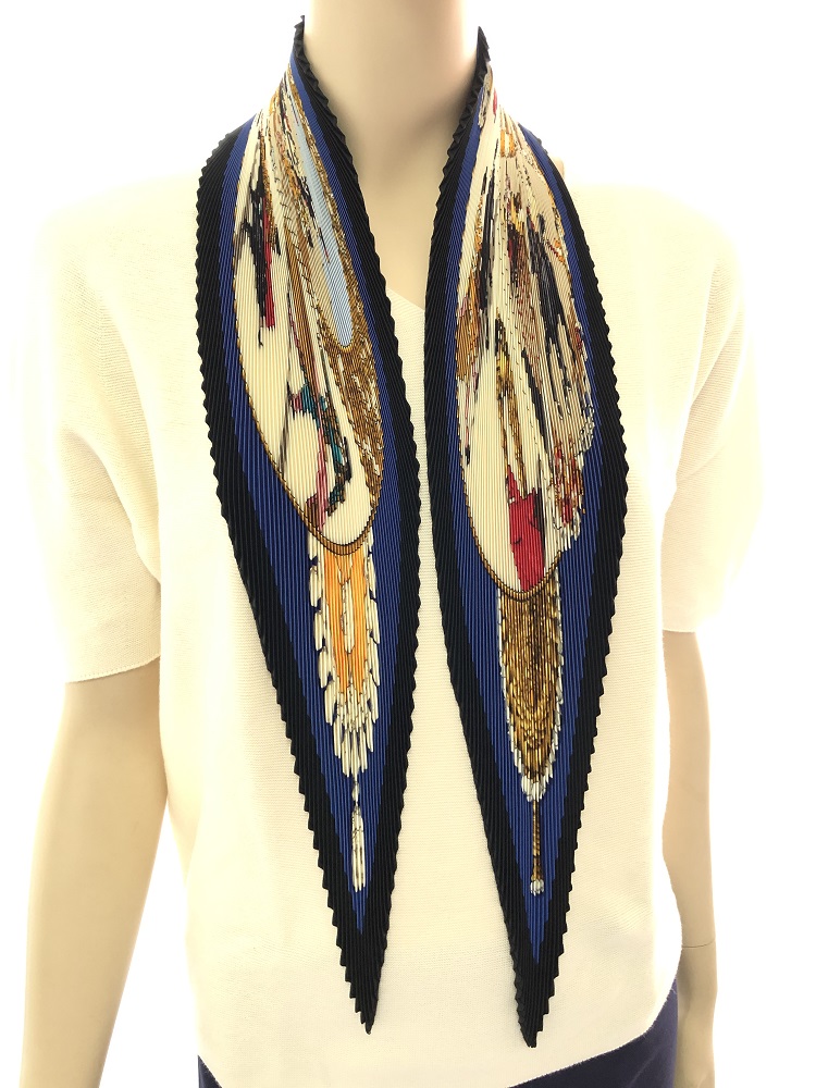 Hermes 90cm Silk Scarf Scout Knot with Ring - Miss Bugis